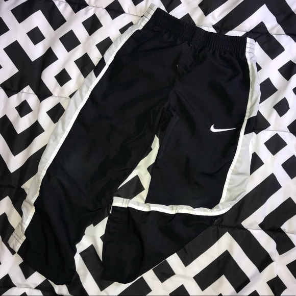 Nike Other - Nike toddler windbreaker lined pants size 4